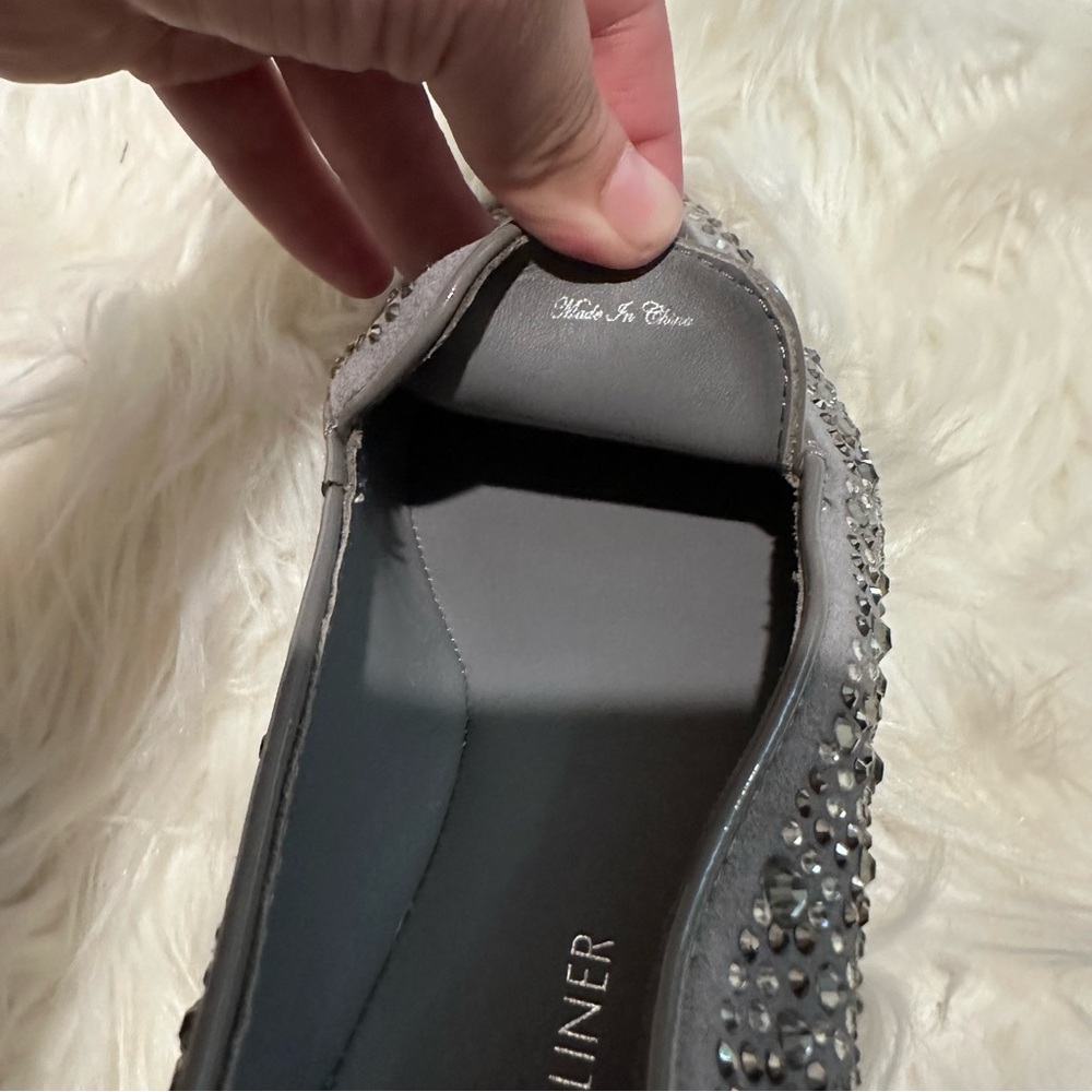 Nwot‎ Donald J. Pliner Helen Sparkle Studded Loafers - Picture 8 of 10